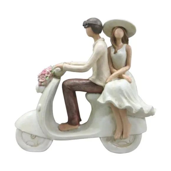 Figurine pour mariage - 23,5 x 8,5 x 23,5 cm - Couple de mariés sur scooter