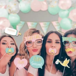 Pack de 12 accessoires pour photobooth - Fille ou Garçon ? - Collection Gender Reveal