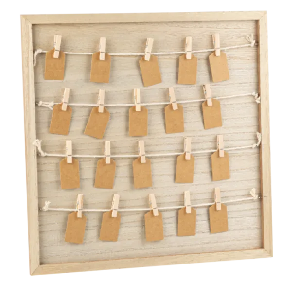 Plan de table en bois avec 70 étiquettes et pinces - 40 x 40 cm